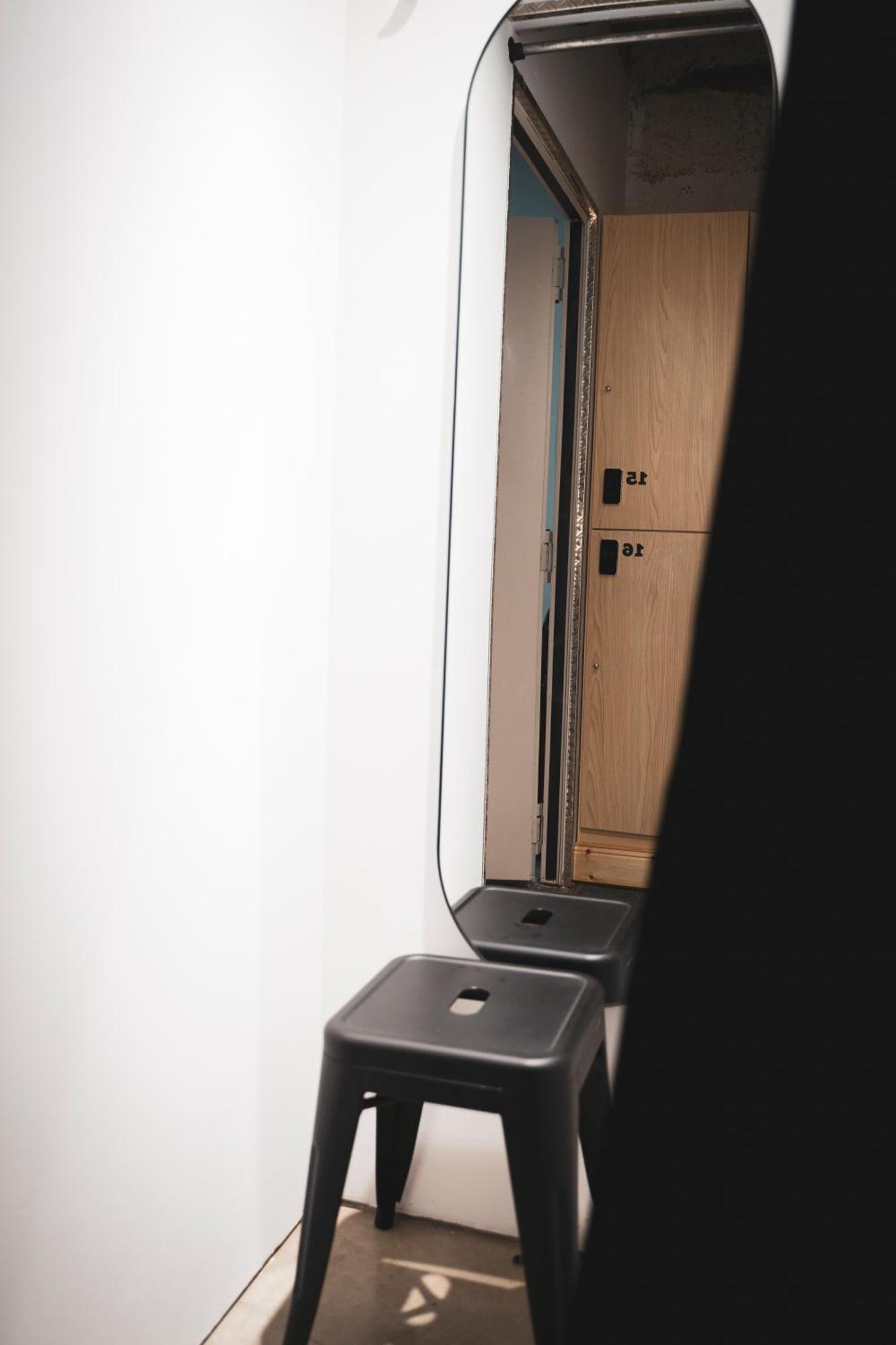 Gallery Hostel Madrid Residencia Экстерьер фото
